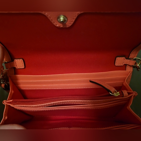 Dooney & Bourke Pebble Leather Daphne Crossbody Wallet Purse - Picture 7 of 16